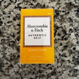 Abercrombie & Fitch Authentic Self Eau de Parfum in Yellow Box